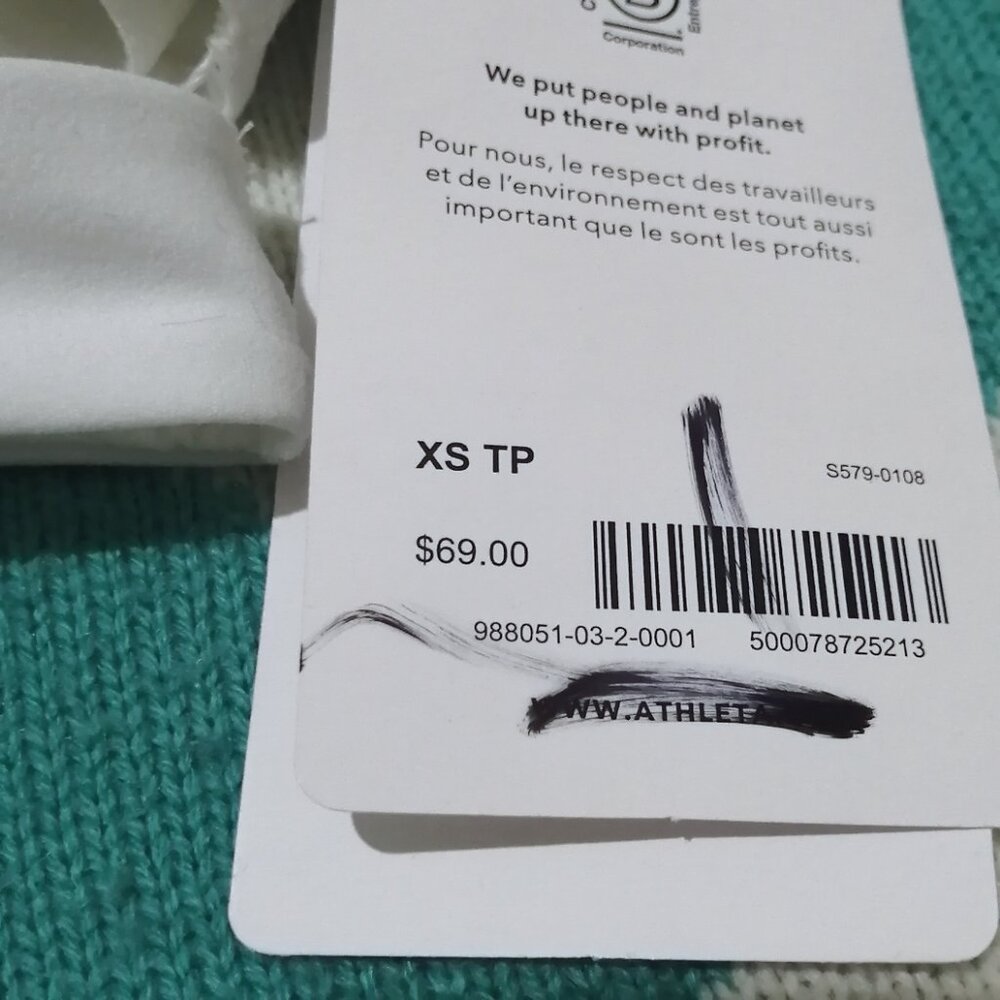 NWT-- Athleta Conscious Cut Out Crop in White, XS - Picture 8 of 11